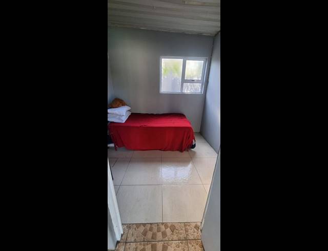 3 BEDROOM HOUSE FOR SALE IN GRANTHAM PARK